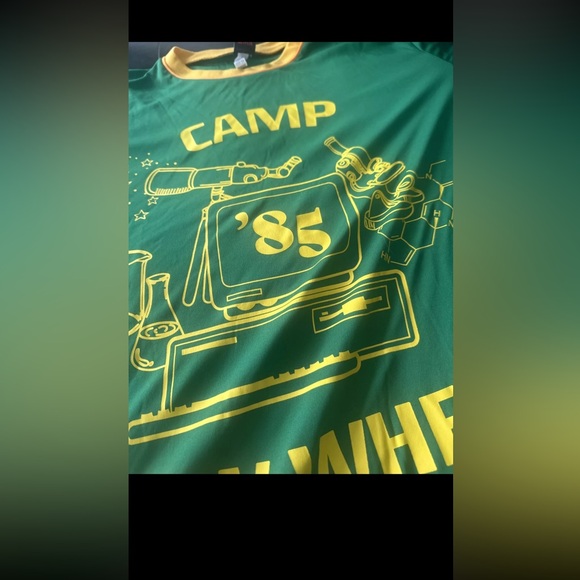 Stranger Things Mens TShirt Camp Know Where Size XL Netflix Green Yellow Tee - Picture 3 of 9